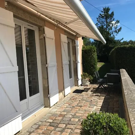 Holiday home Meuble 3 Etoiles, Proche Plages Debarquement Dans Les Marais Du Cotentin A Carentan