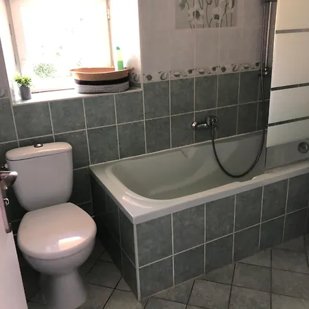 度假居 Meuble 3 Etoiles, Proche Plages Debarquement Dans Les Marais Du Cotentin A 卡朗唐